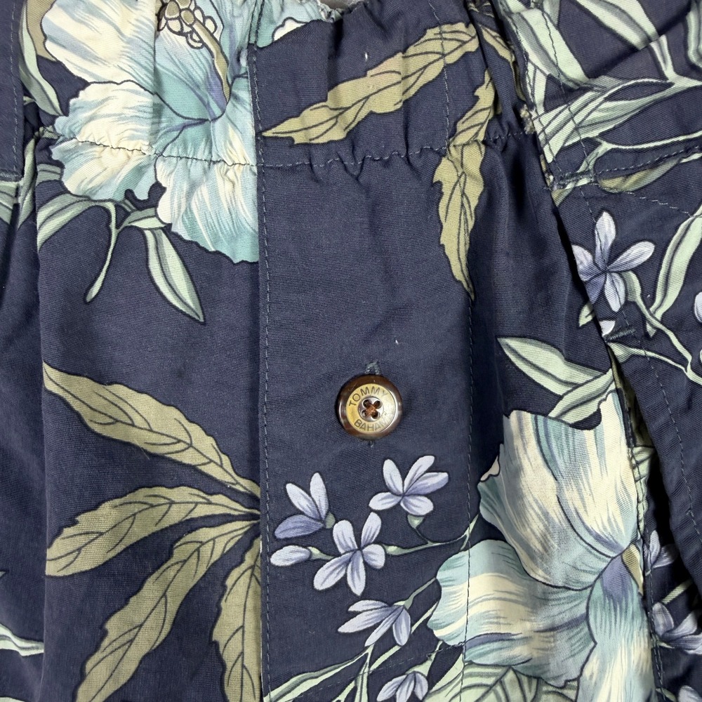 VINTAGE Tommy Bahama Swim Trunks Mens Large Navy Blue Floral Hibiscus Cargo - Picture 3 of 8
